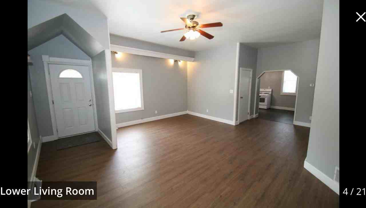 7300 W Stevenson St - Photo 5 of 9