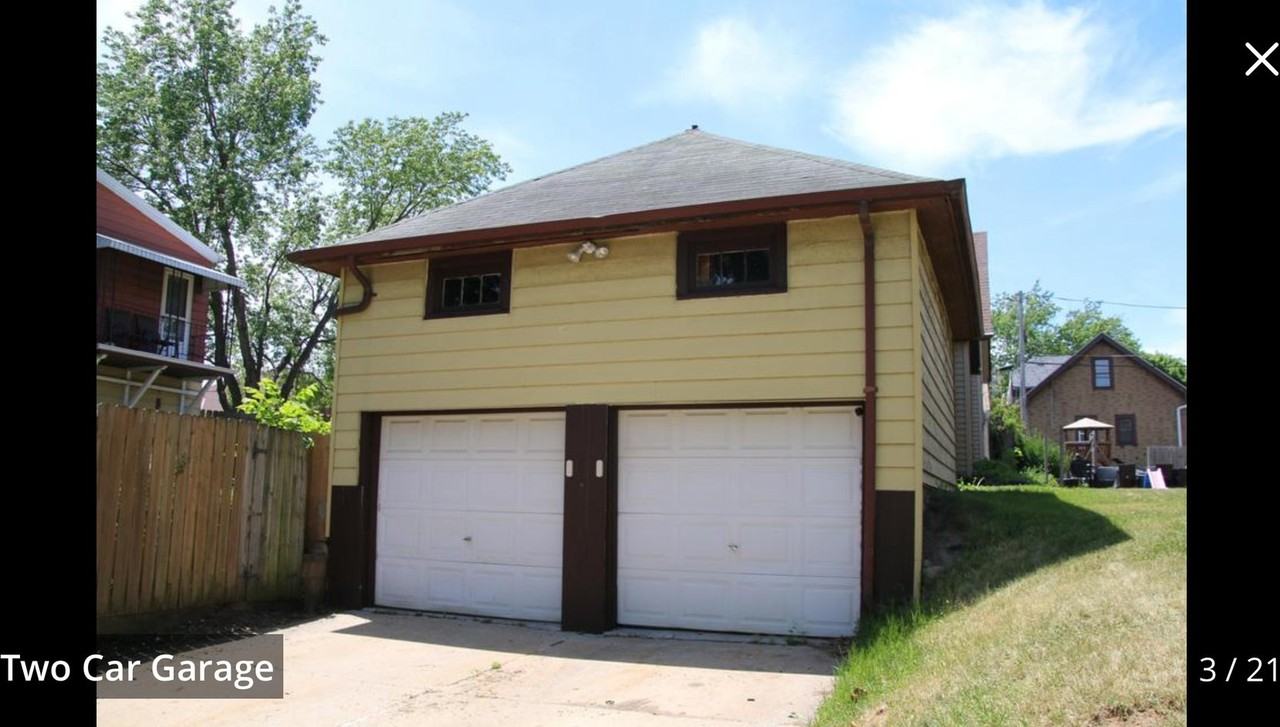 7300 W Stevenson St - Photo 7 of 9