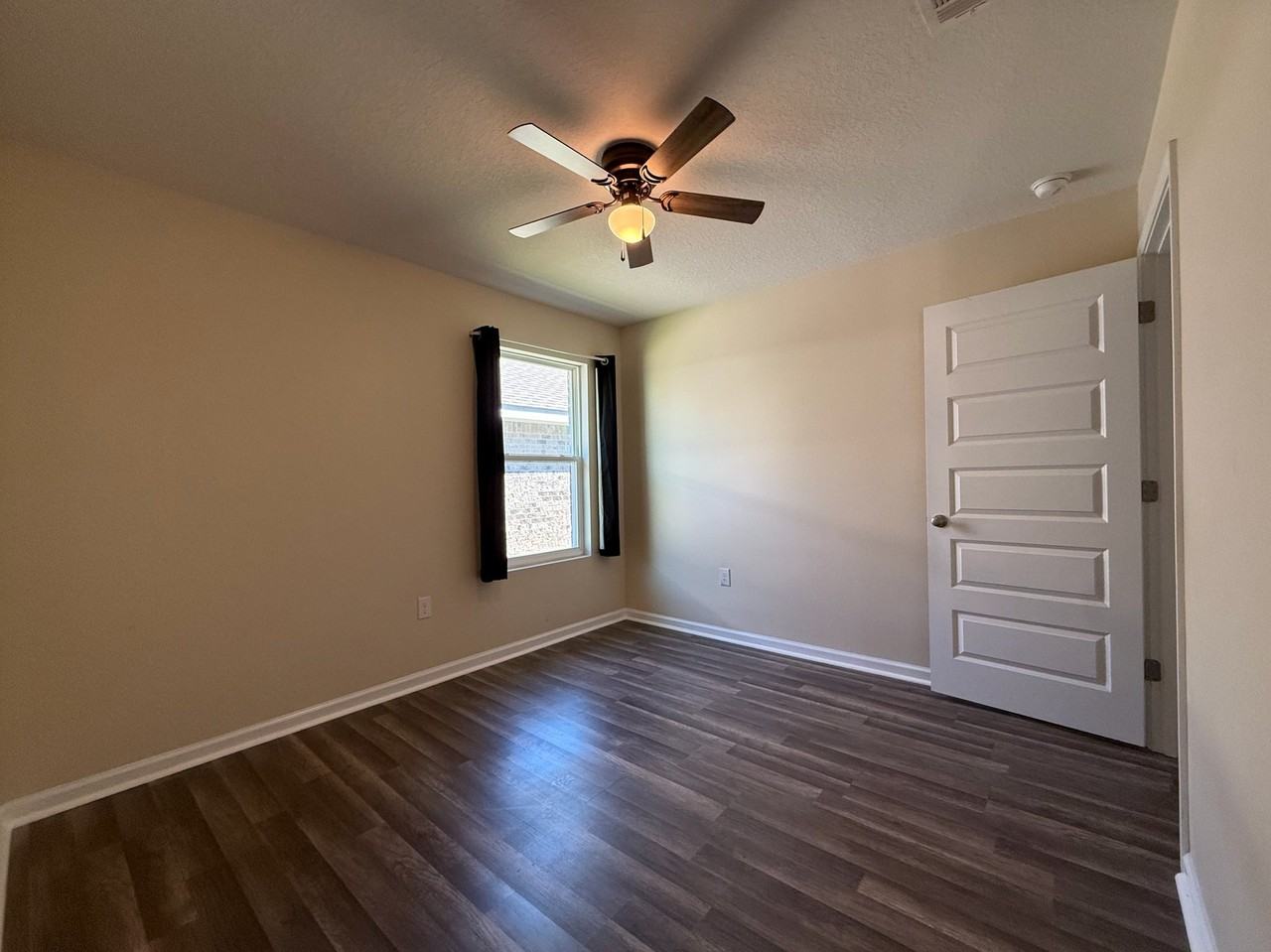 4611 Reveille Way - Photo 4 of 22