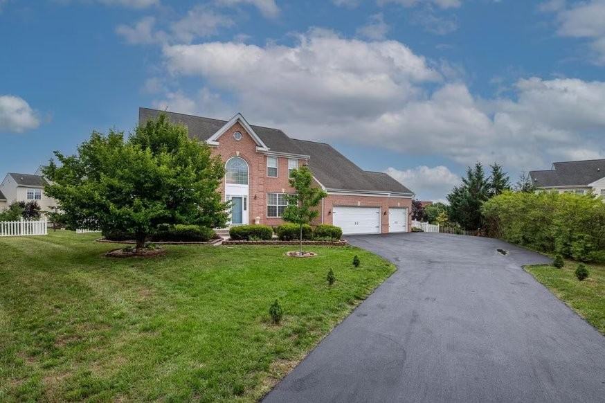 73 Anthony Taylor Way - Photo 2 of 20