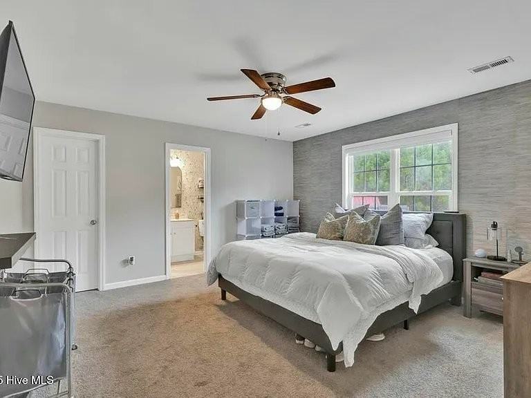 187 Ashbury Park Ln - Photo 2 of 18