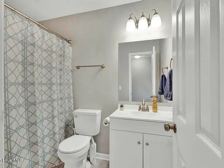 187 Ashbury Park Ln - Photo 3 of 18