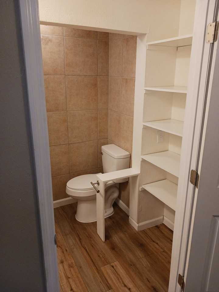 2721 Sidney Ave #3 - Photo 5 of 8