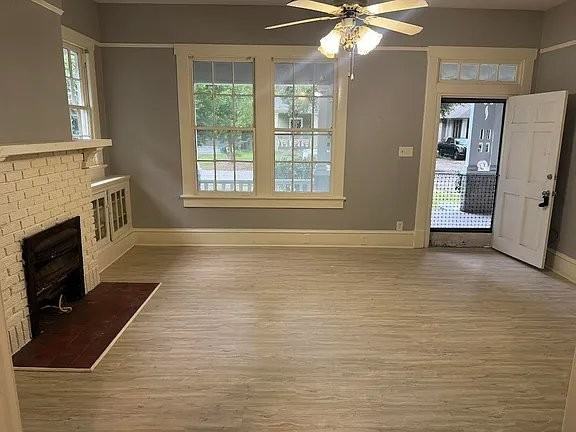 2904 Beacon Ave #B - Photo 5 of 18