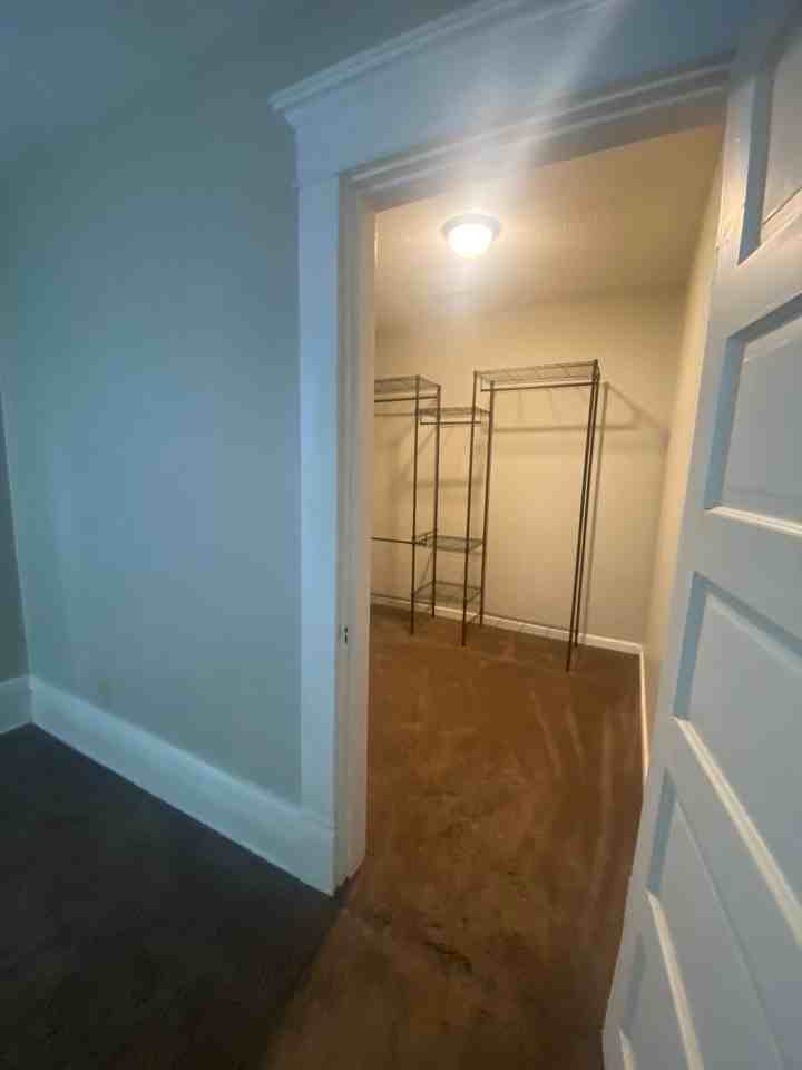 2508 Collis Ave - Photo 4 of 6