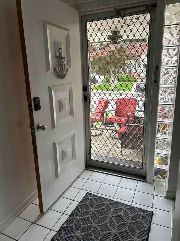 32 Highland Ave - Photo 3 of 13