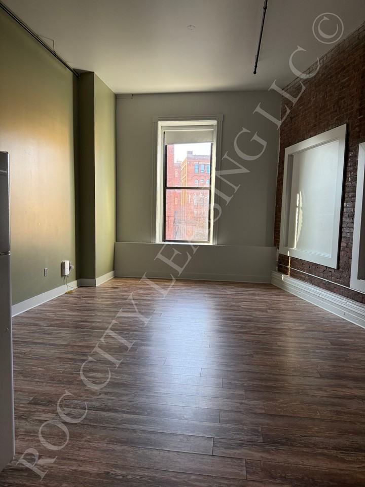 155 Saint Paul St #07SERIES - Photo 3 of 5