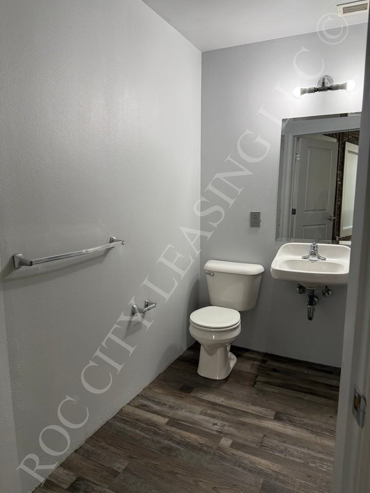 155 Saint Paul St #07SERIES - Photo 5 of 5