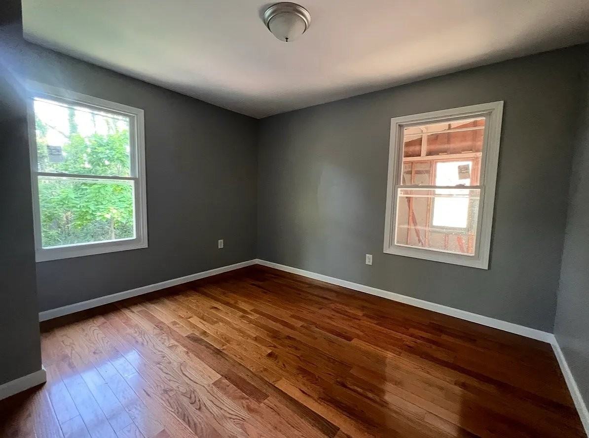 1648 Valley Dr - Photo 5 of 9