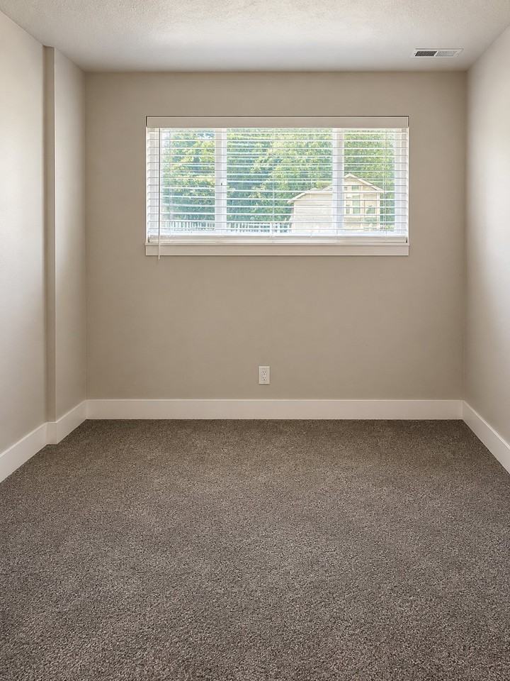 11592 Se #1 - Photo 4 of 8