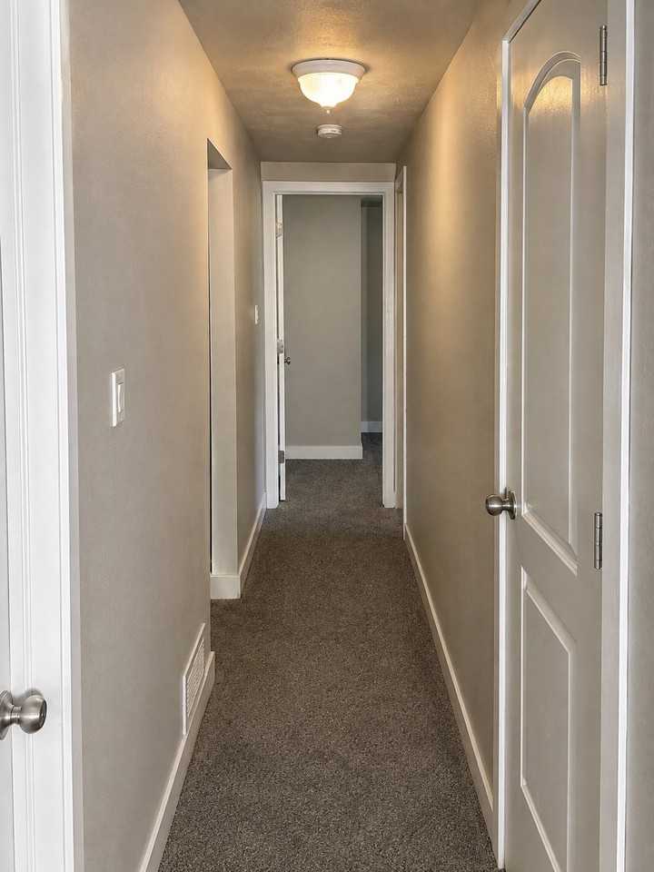 11592 Se #1 - Photo 5 of 8