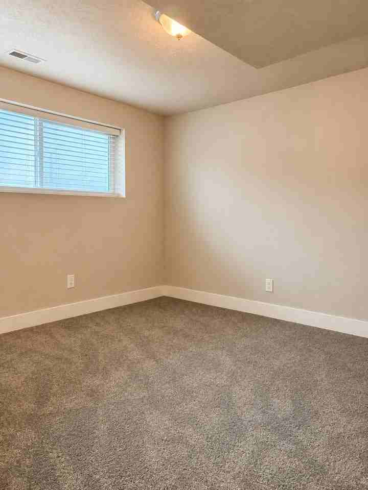 11592 Se #1 - Photo 7 of 8