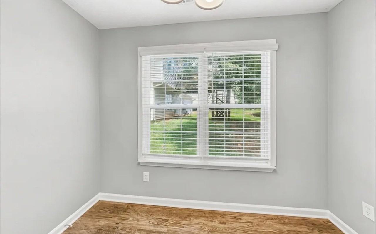80 Dairyland Dr - Photo 3 of 11