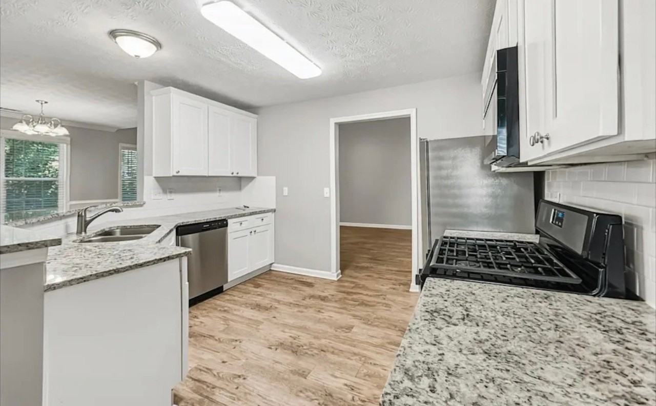 80 Dairyland Dr - Photo 4 of 11