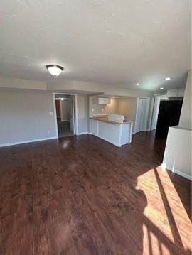 1805 W Grays Pl - Photo 3 of 11