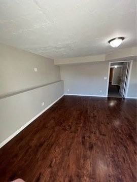 1805 W Grays Pl - Photo 4 of 11