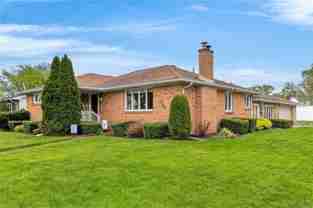 205 Glencove Rd - Photo 1 of 1