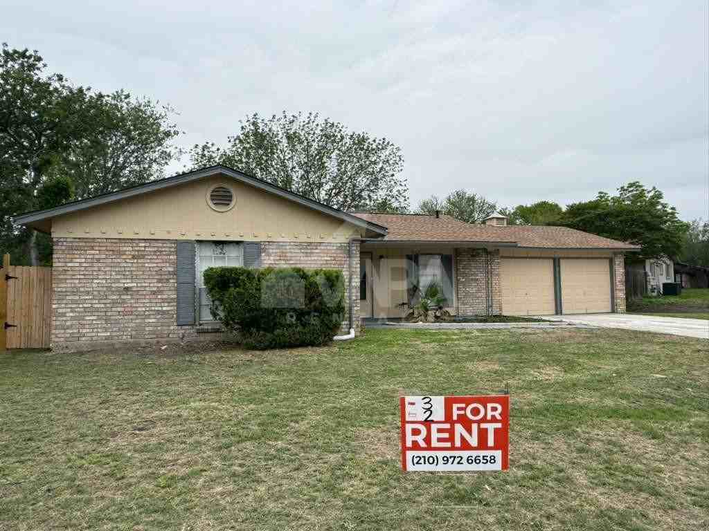 5419 Lake Grove Dr - Photo 2 of 22