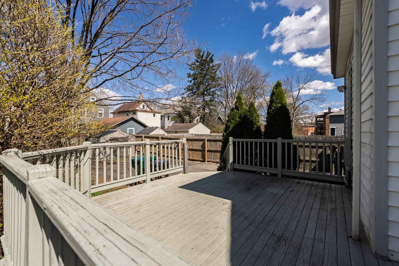2892 Markbreit Ave - Photo 4 of 13
