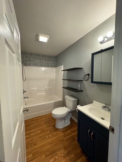 287 W Watt St - Photo 2 of 13