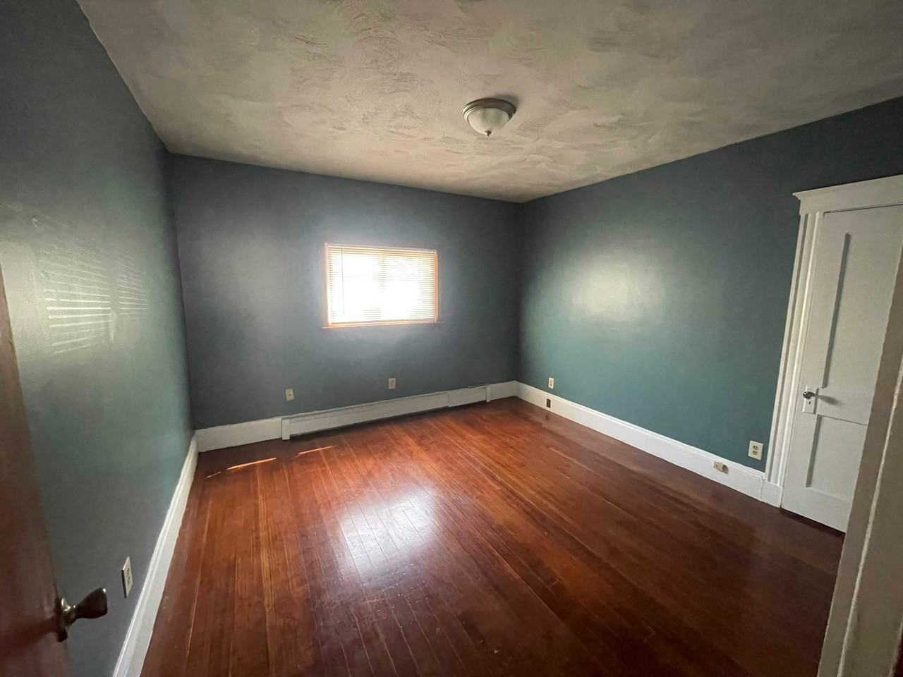 92 Bradford St #B - Photo 5 of 10