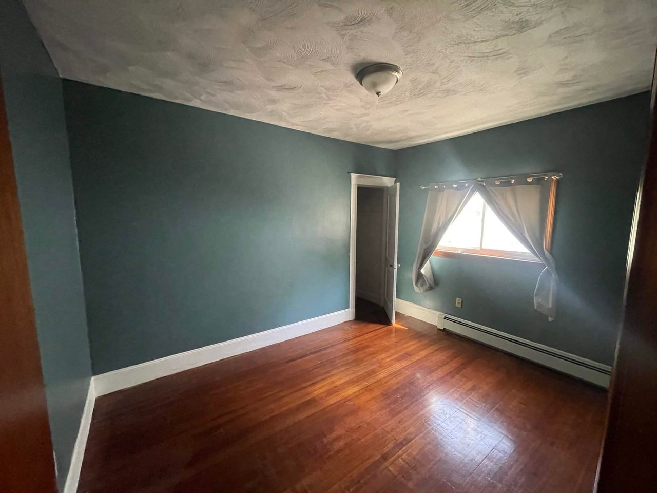 92 Bradford St #B - Photo 6 of 10