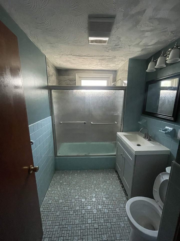 92 Bradford St #B - Photo 7 of 10
