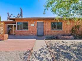 4834 E Cecelia St - Photo 1 of 1