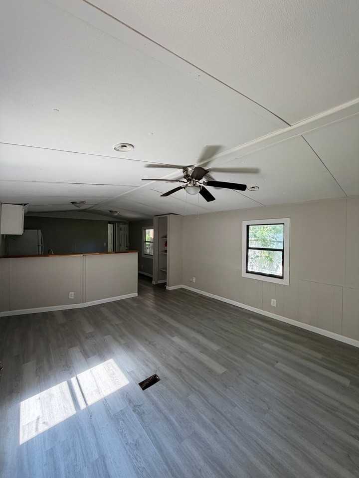 0 Acorn Village Ln - Photo 3 of 12