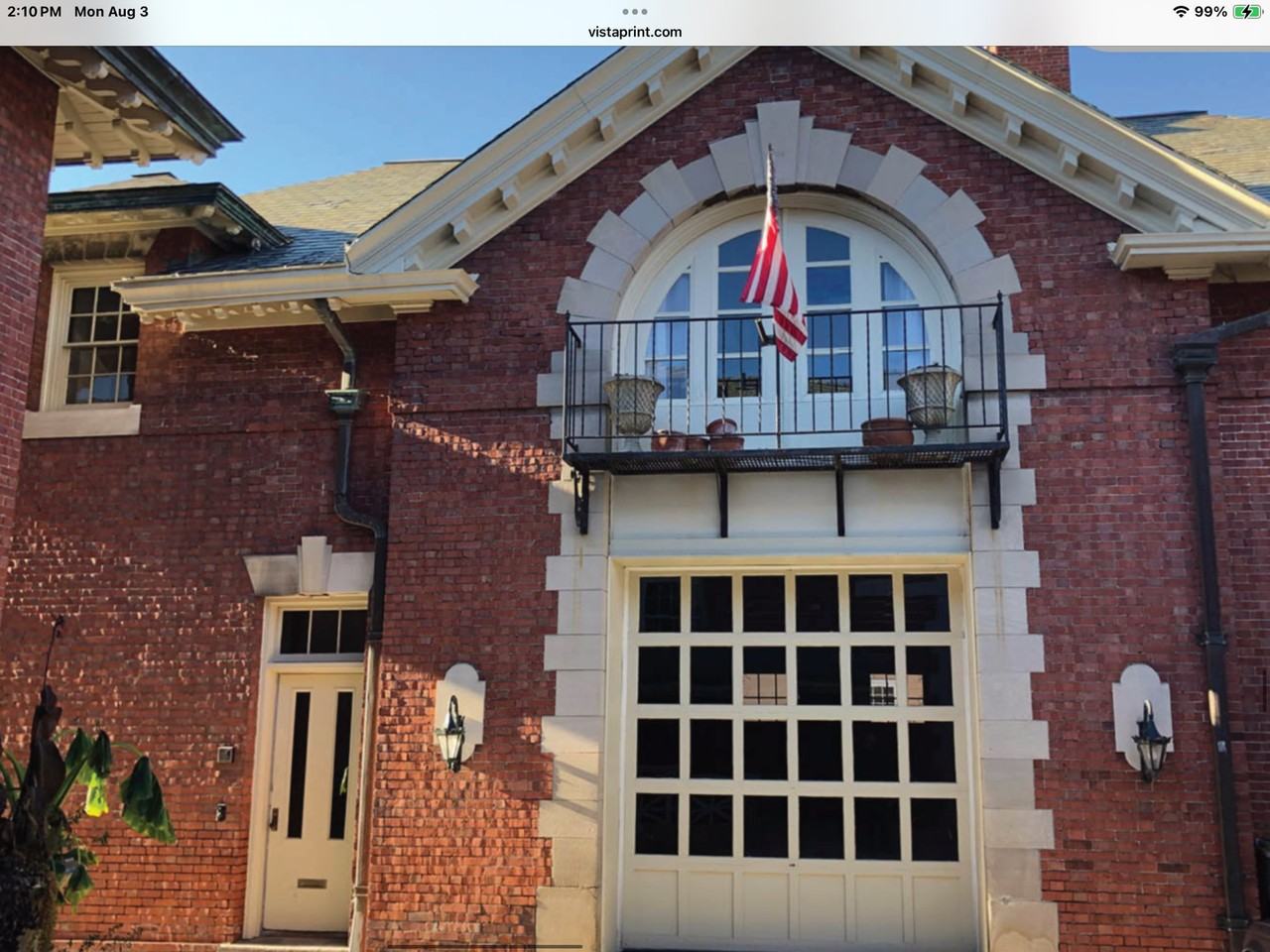 2221 N Terrace Ave #B - Photo 3 of 20