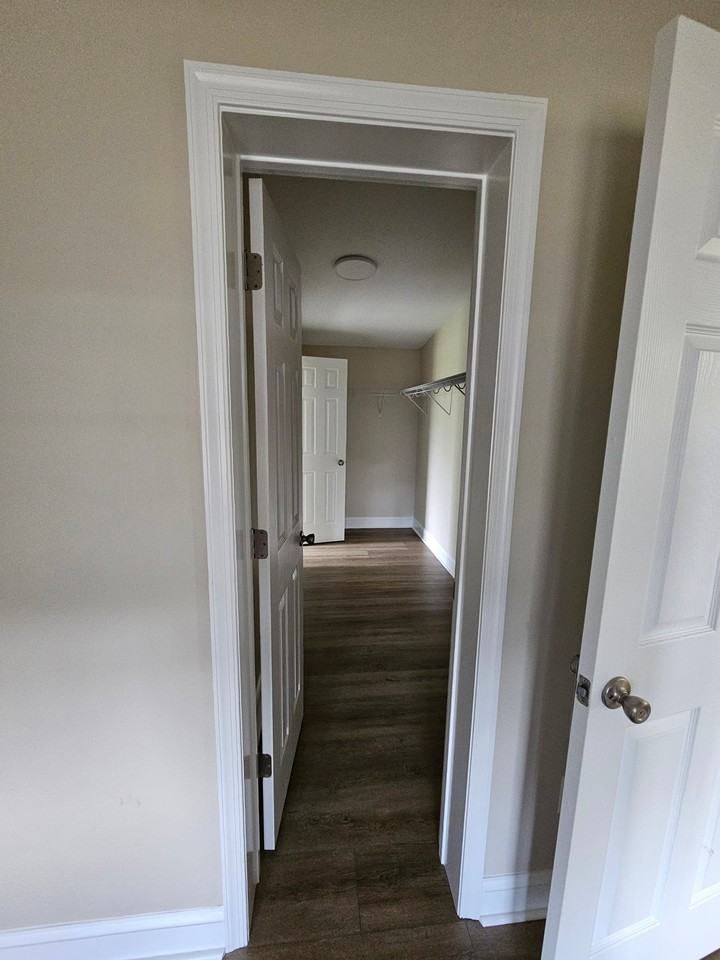 114 Franks Farm Rd - Photo 7 of 15