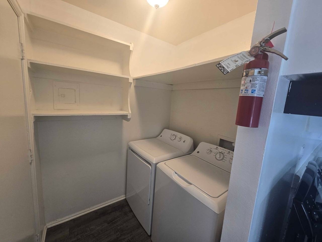 325 S Murray Blvd - Photo 3 of 19