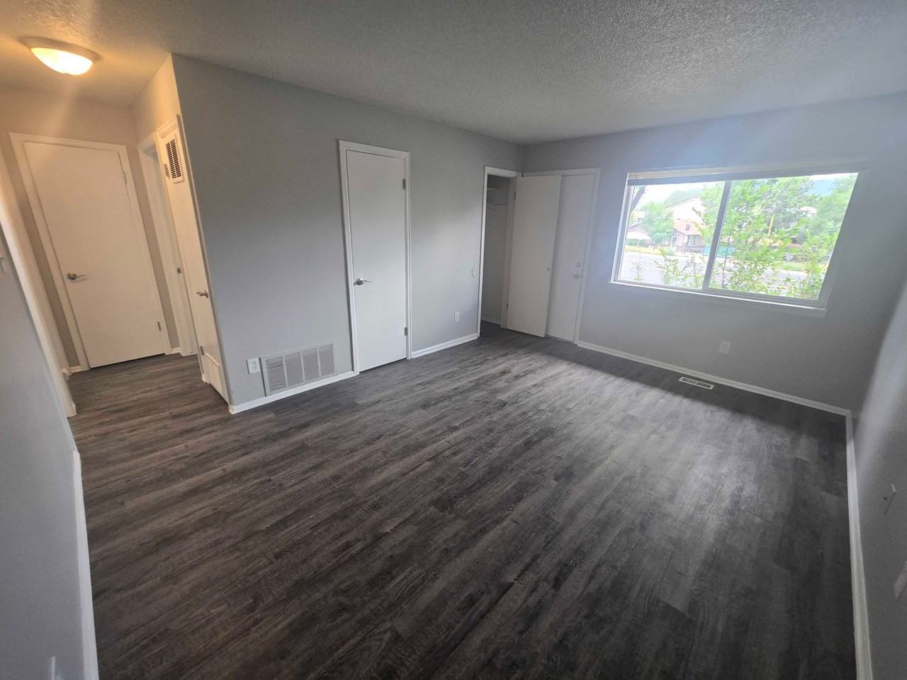 325 S Murray Blvd - Photo 7 of 19