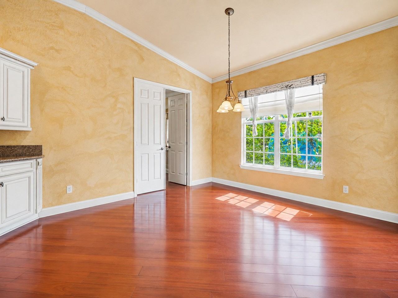20831 Copperhead Dr - Photo 5 of 20