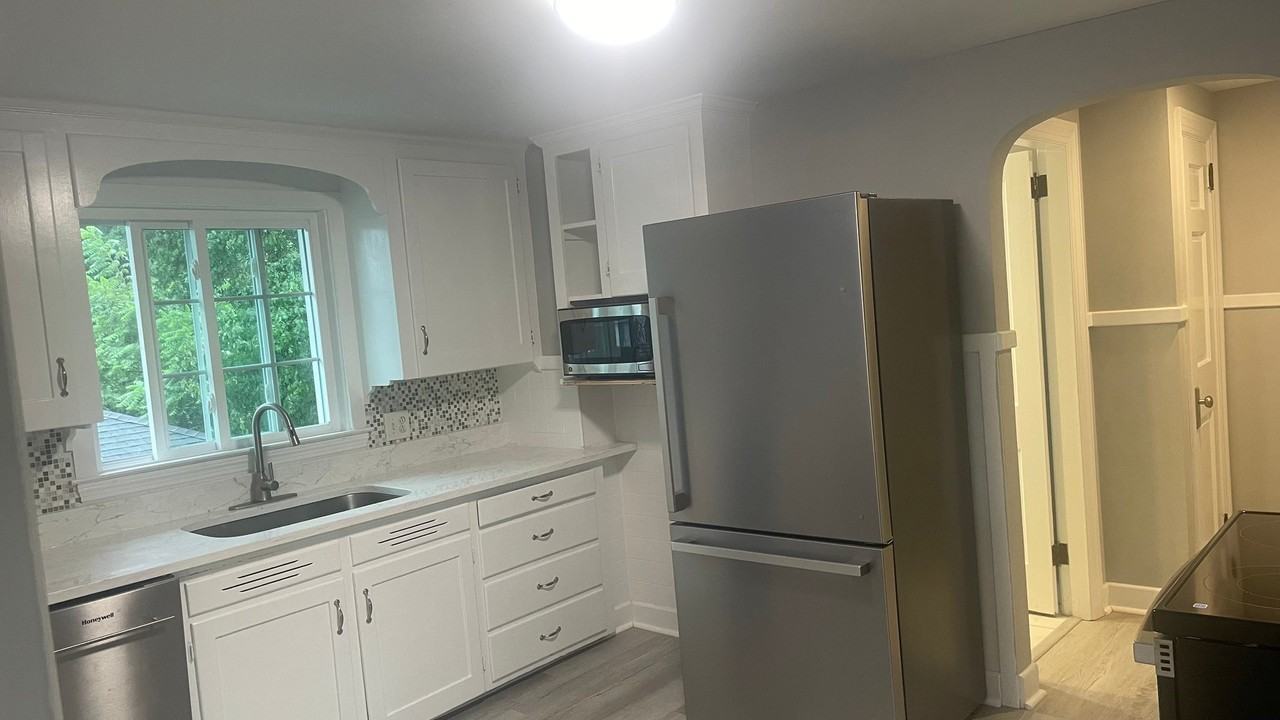 7 East St #2 - Photo 3 of 10