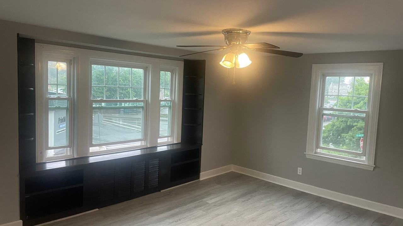 7 East St #2 - Photo 4 of 10