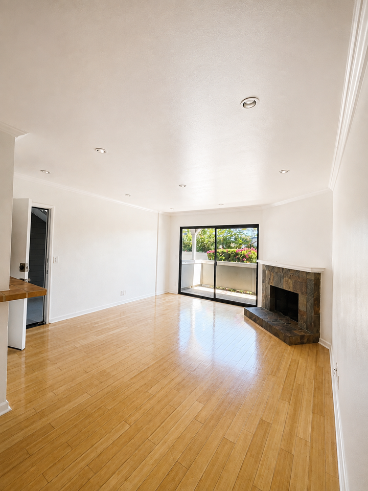 7307 Haskell Ave #4 - Photo 6 of 15