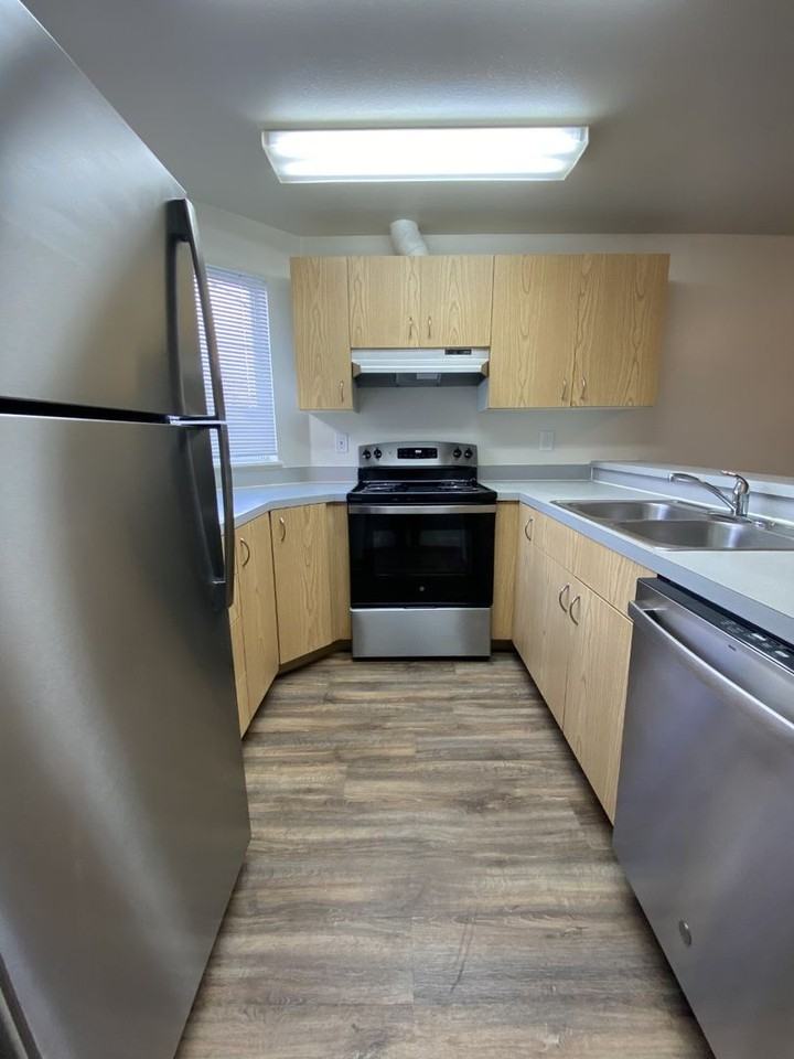 1480 N Raymond St #101 - Photo 2 of 13