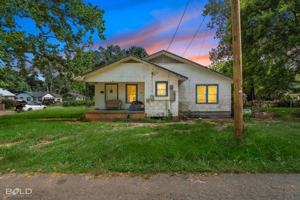 featured image of 719 Anthony St