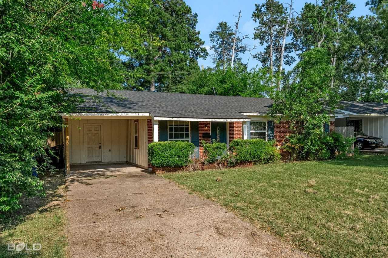 9419 Normandie Dr - Photo 3 of 21