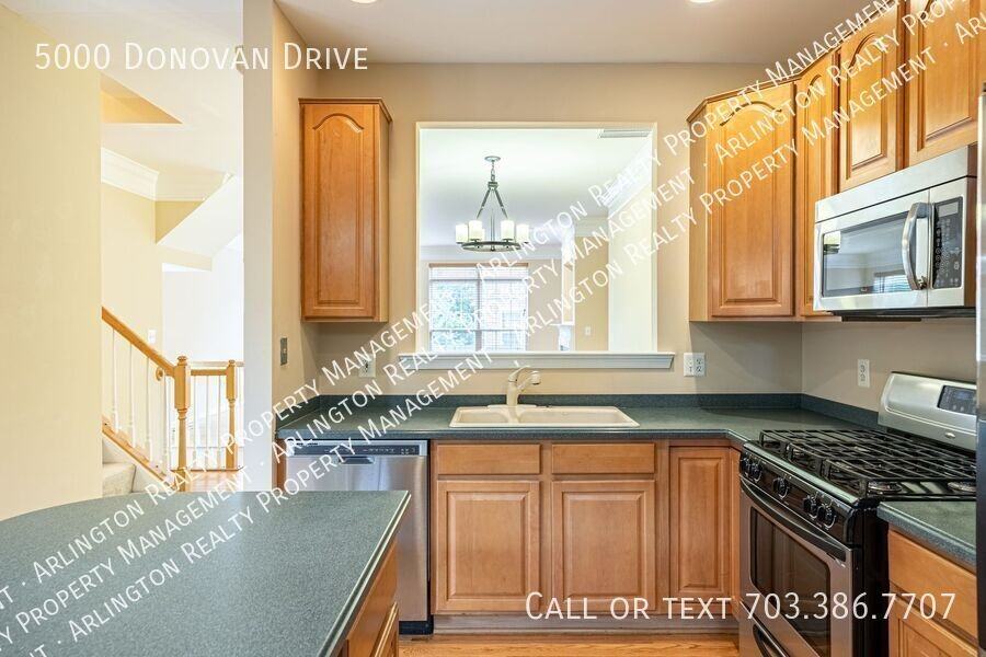 5000 Donovan Dr - Photo 6 of 44