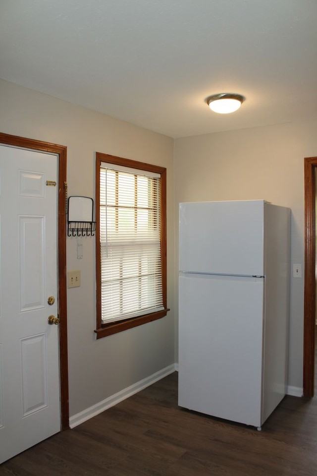 617 Austin Dr Nw - Photo 7 of 33