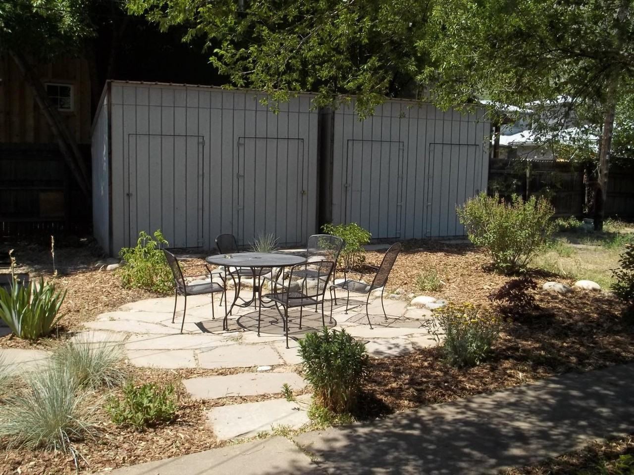 269 E 4th Ave - Photo 5 of 12