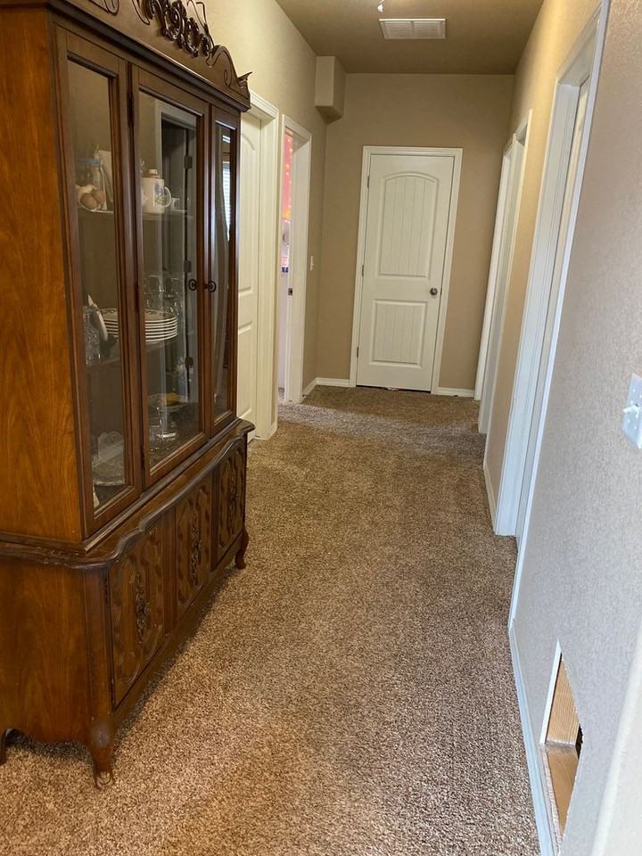 10692 Mcgahan Dr - Photo 6 of 17