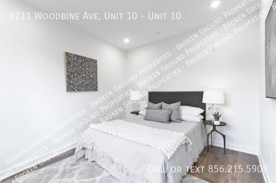 6211 Woodbine Ave #10 - Photo 3 of 14