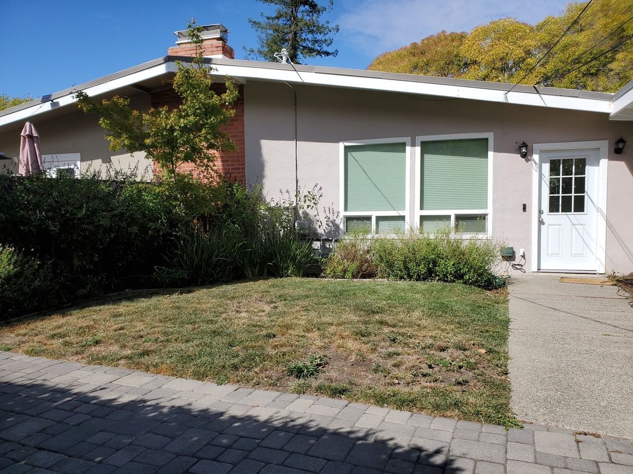6 Stadium Way - Photo 3 of 28