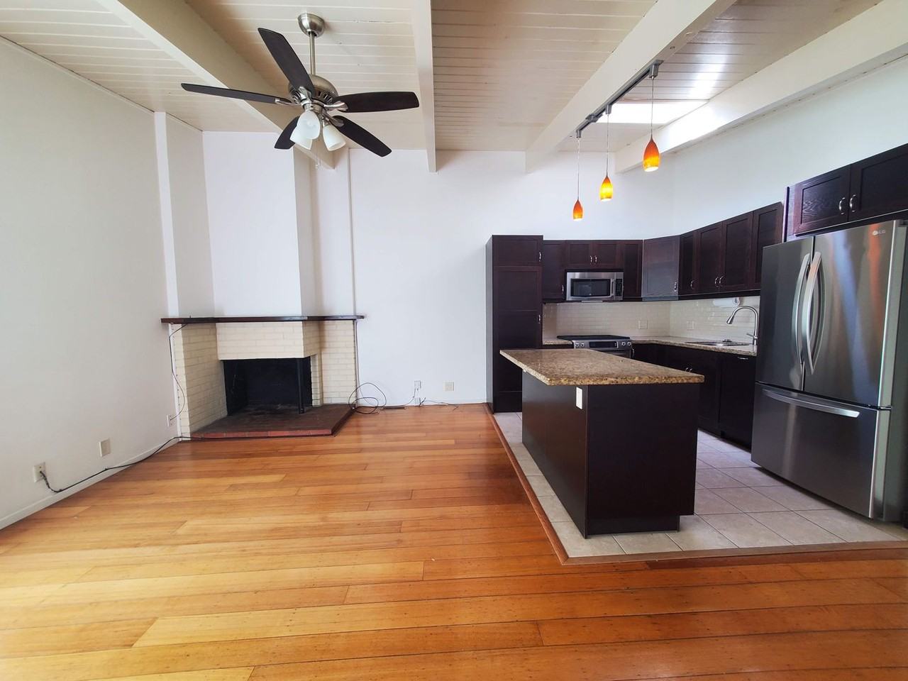 6 Stadium Way - Photo 6 of 28