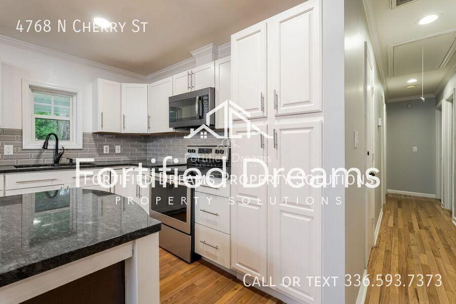 4768 Cherry St - Photo 7 of 22