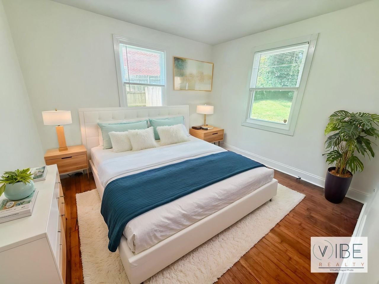 902 Gibson Dr - Photo 4 of 23