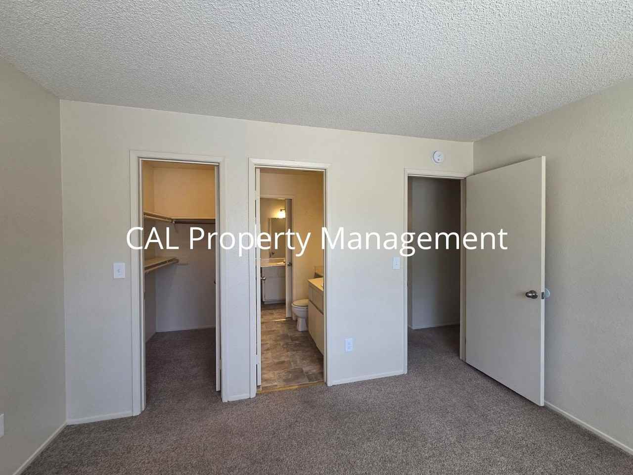 1841 Cherokee Dr - Photo 7 of 15
